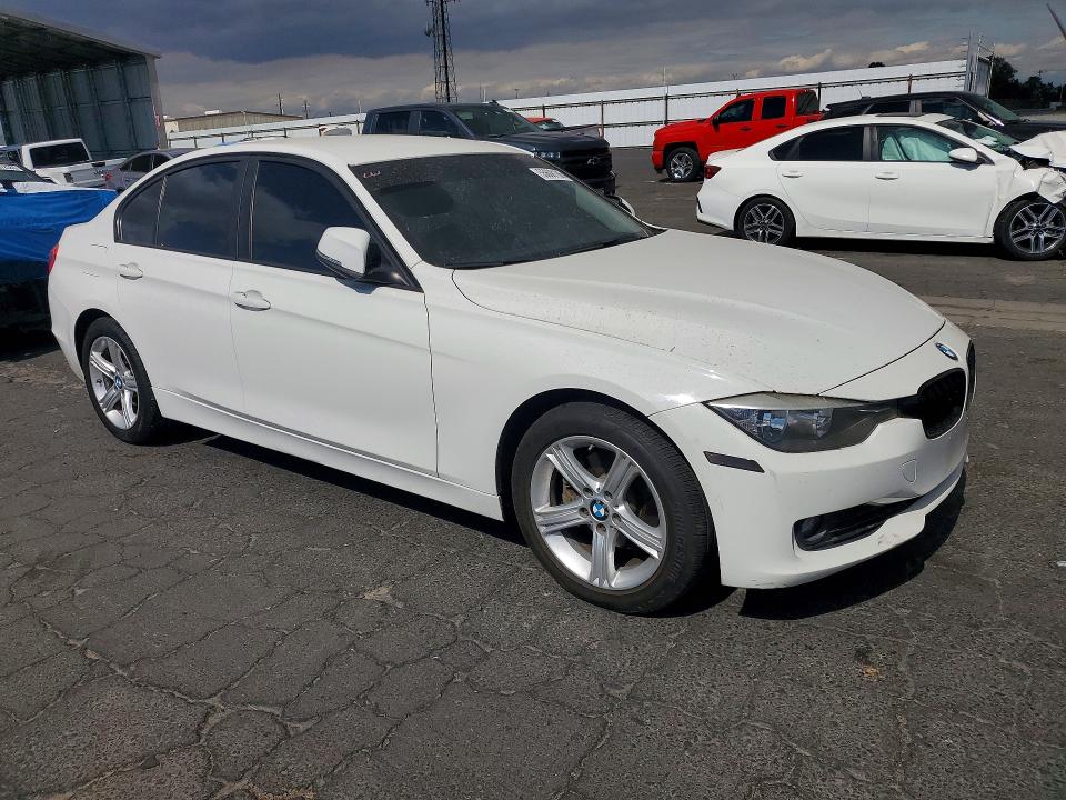 2013 BMW VIN WBA3C1G59DNR46244 COPART salvage auction — UNDERCARRIAGE, Ca - Salvage Certificate, sold $1,150 on 2026-07-13 (photo 4)