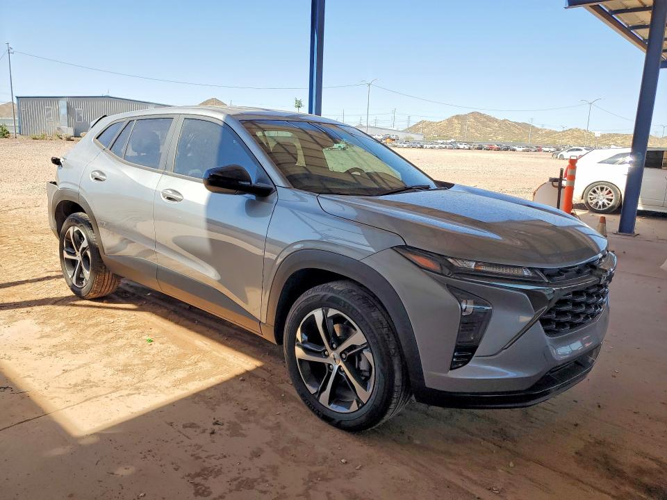 2025 Chevrolet Trax VIN KL77LGEP8SC272301 COPART salvage auction — REAR END, Az - Cert Of Title - Salvage, sold $5,300 on 2026-07-14 (photo 4)