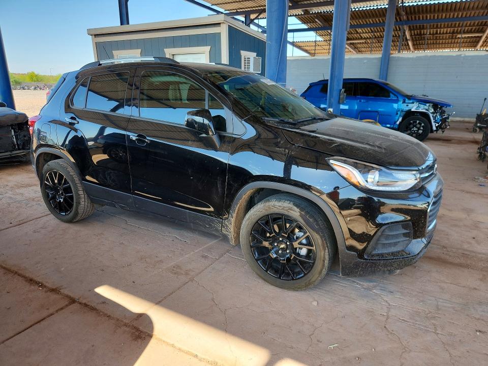 2021 Chevrolet Trax VIN KL7CJLSB8MB336027 COPART salvage auction — SIDE, Az - Cert Of Title - Salvage, sold $2,250 on 2026-07-02 (photo 4)