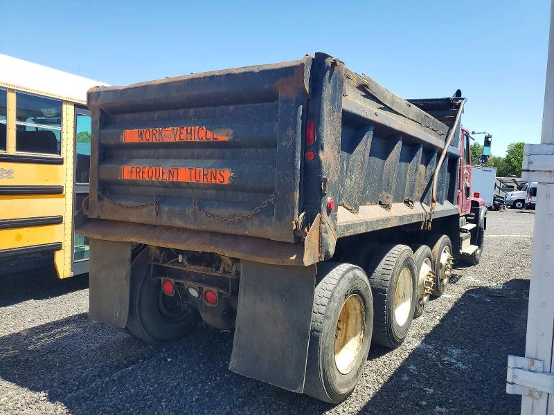 2000 Volvo Convention VIN 4V5JC2UF6YN869285 COPART salvage auction — MINOR DENT/SCRATCHES, Va - Certificate Of Title, sold $11,500 on 2026-07-08 (photo 4)