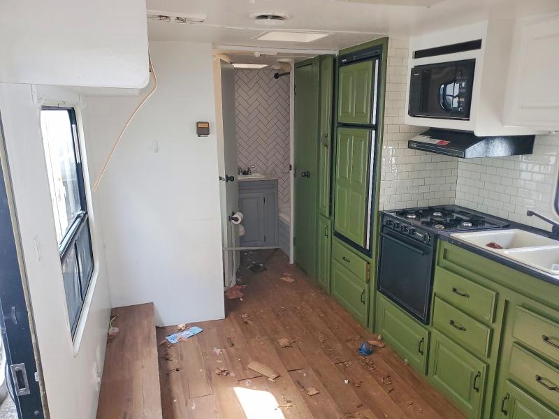 1993 Jayco jay VIN 1UJBJ02MXP1CG0267 COPART salvage auction — ROOF, MI - DEALER ONLY CLEAN TITLE, sold $25 on 2026-07-28 (photo 6)