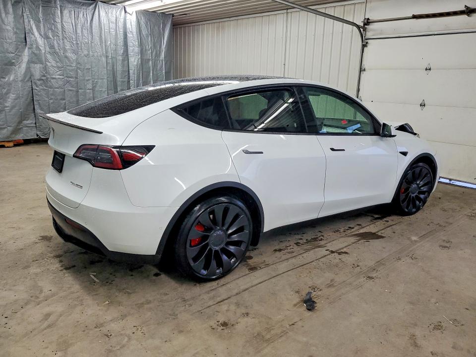 2022 Tesla Model y VIN 7SAYGDEF8NF530375 COPART salvage auction — FRONT END, In - Cert Of Title-Salvage Title, sold $13,600 on 2026-07-14 (photo 3)