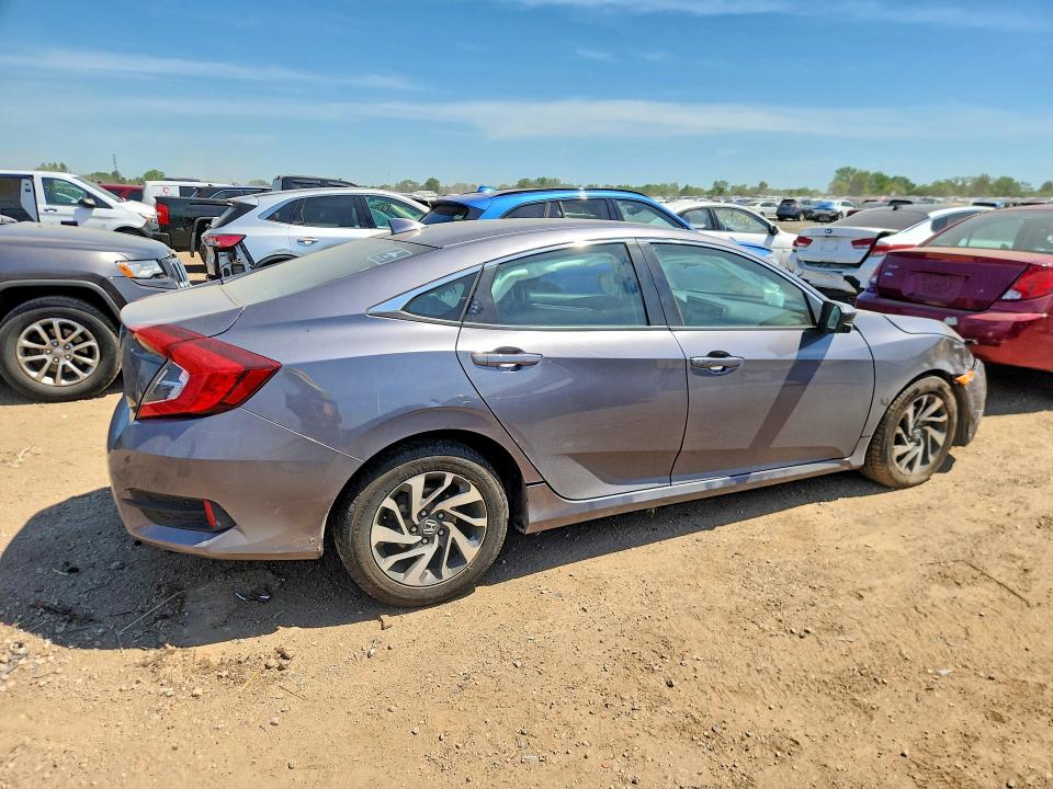 2017 Honda Civic VIN 19XFC2F73HE027357 COPART salvage auction — FRONT END, IL - SALVAGE CERTIFICATE, sold $3,850 on 2026-07-09 (photo 3)