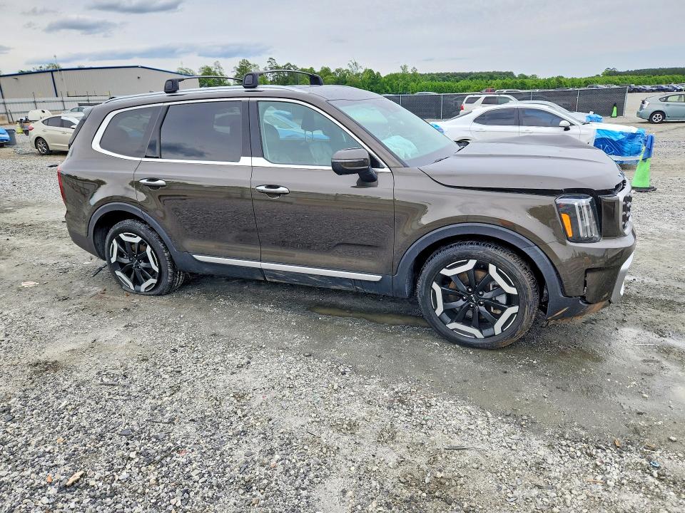 2023 Kia Telluride VIN 5XYP64GCXPG331323 COPART salvage auction — FRONT END, Nc - Salvage Certificate Of Title, sold $7,100 on 2026-07-15 (photo 4)