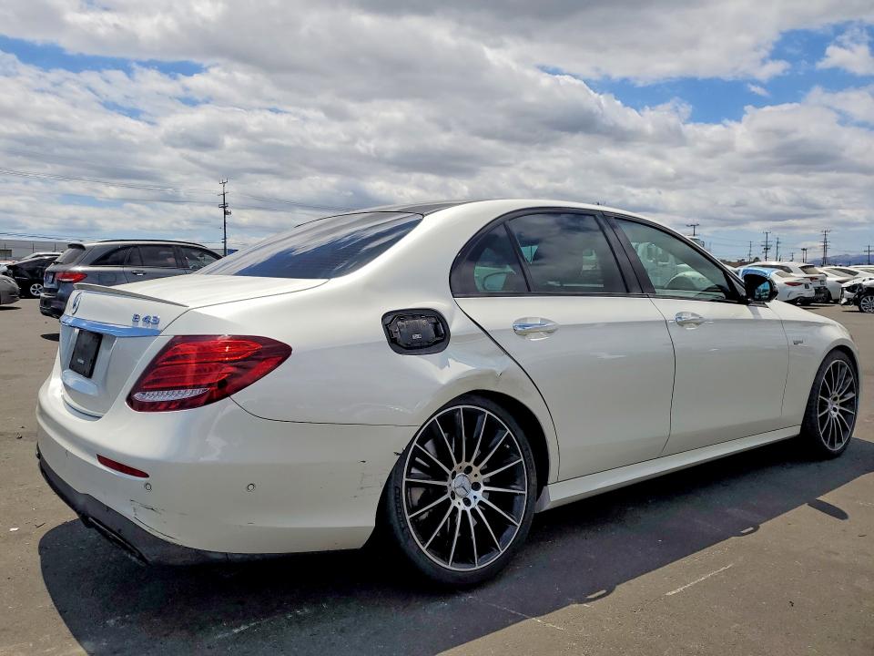 2018 Mercedes-benz E-klasse VIN WDDZF6EB4JA401233 COPART salvage auction — REAR END, Ca - Salvage Certificate, sold $13,300 on 2026-07-27 (photo 3)