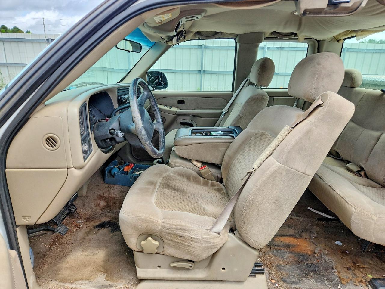 2002 Chevrolet Silverado 1500 VIN 1GCEC19V22Z105428 COPART salvage auction — Side, AL - CERT OF TITLE-SALVAGE TITLE, sold $1,150 on 2026-06-25 (photo 7)