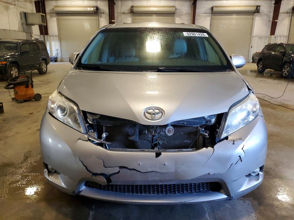2015 Toyota Sienna VIN 5TDDK3DC0FS118931 COPART salvage auction — FRONT END, Mn - Cert Of Title-Prior Salvage, sold $3,700 on 2026-07-13 (photo 5)