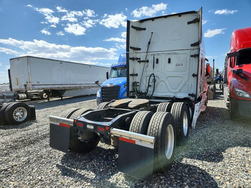2021 Freightliner Cascadia VIN 3AKJHHDR1MSMA6399 COPART salvage auction — FRAME DAMAGE, CO - PUBLIC - SALVAGE TITLE, sold $5,000 on 2026-07-30 (photo 4)