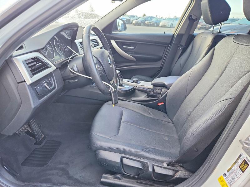 2017 BMW 3er VIN WBA8E1G38HNU18618 COPART salvage auction — FRONT END, Ca - Salvage Certificate, sold $825 on 2026-07-28 (photo 7)