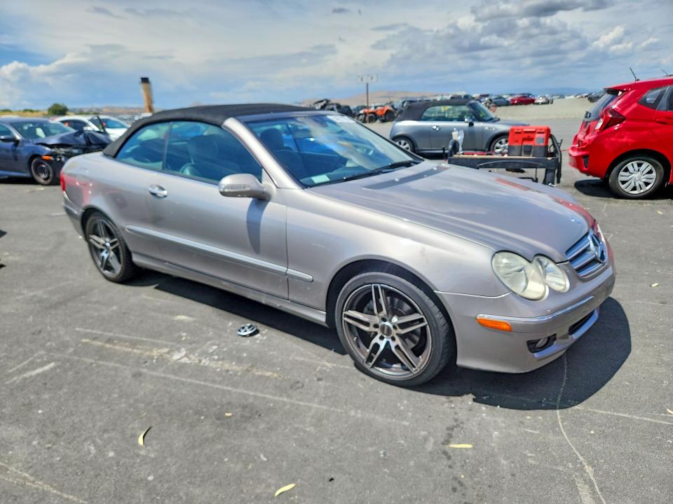 2006 Mercedes-benz Clk-class VIN WDBTK56G36T064144 COPART salvage auction — MINOR DENT/SCRATCHES, Ca - Dis/Dlr/Exp App For Dup Clean, sold $425 on 2026-07-06 (photo 4)