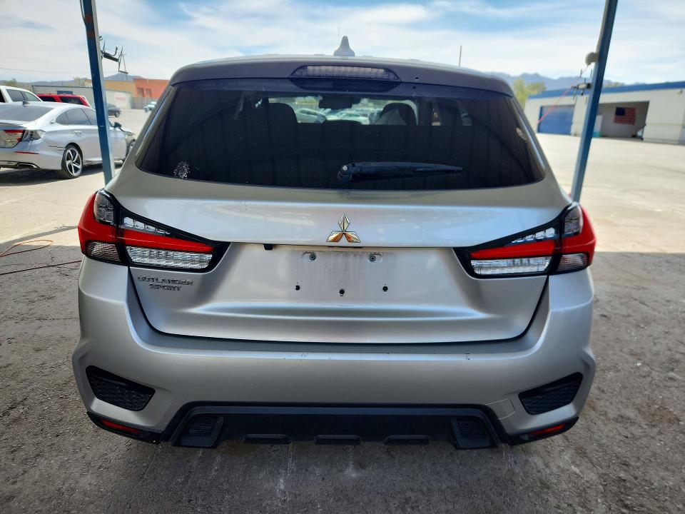 2021 Mitsubishi VIN JA4APUAU0MU002588 COPART salvage auction — FRONT END, Tx - Salvage Vehicle Title, sold $2,500 on 2026-07-17 (photo 6)