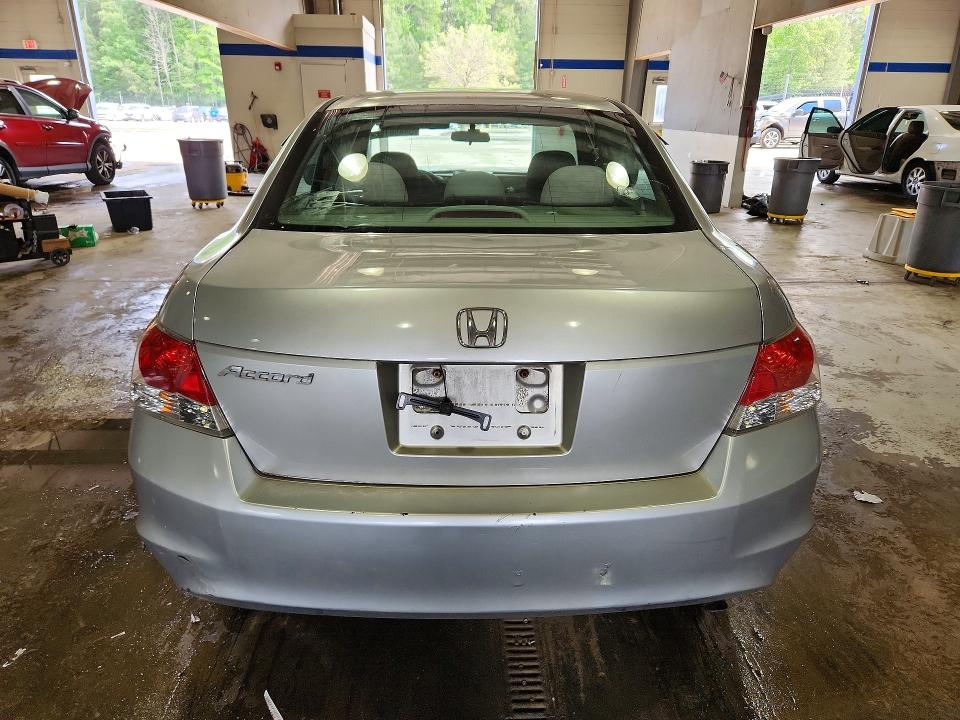 2008 Honda Accord VIN 1HGCP26338A059797 COPART salvage auction — FRONT END, VA - CERT OF TITLE - SALVAGE, sold $400 on 2026-07-02 (photo 6)