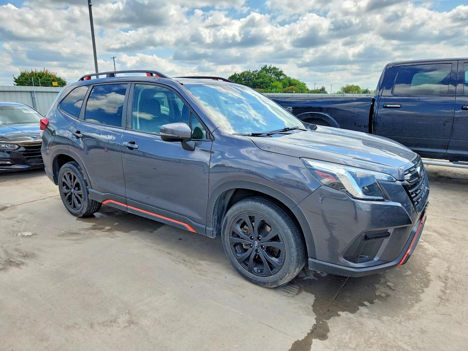 2024 Subaru Forester VIN JF2SKAGC4RH403035 COPART salvage auction — HAIL, Tx - Certificate Of Title, sold $15,100 on 2026-07-13 (photo 4)