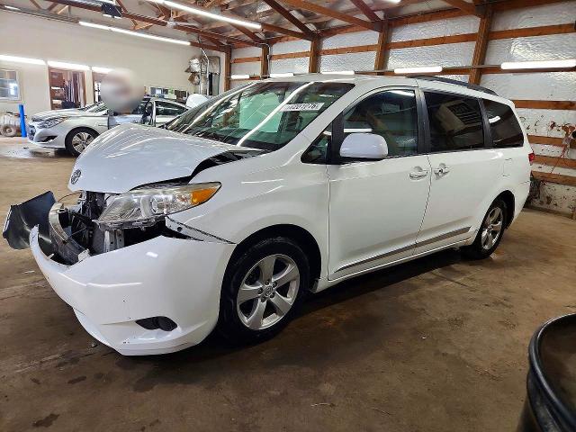 2014 Toyota Sienna VIN 5TDKK3DC3ES504300 COPART salvage auction — FRONT END, Il - Salvage Certificate, sold $4,000 on 2026-07-20 (photo 1)