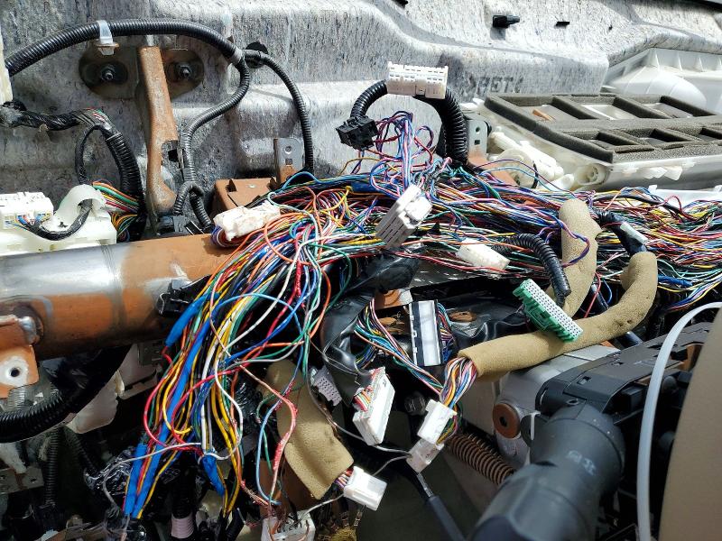2010 Nissan Murano VIN JN8AZ1MU7AW012128 COPART salvage auction — VANDALISM, Ca - Salvage Certificate, sold $200 on 2026-07-31 (photo 9)