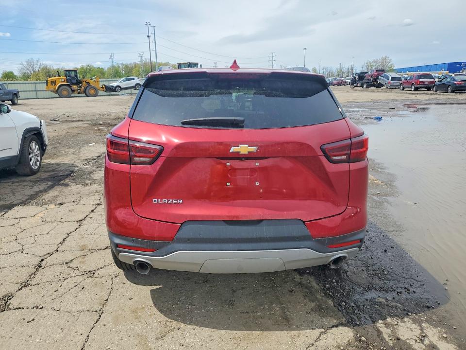 2024 Chevrolet Blazer VIN 3GNKBCR46RS282099 COPART salvage auction — UNDERCARRIAGE, Mi - Certificate Of Title, sold $10,400 on 2026-07-31 (photo 6)