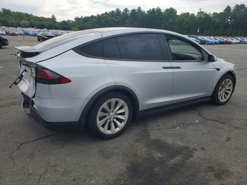 2017 Tesla Model x VIN 5YJXCBE28HF035121 COPART salvage auction — REAR END, Ri - Salvage Certificate Of Title, sold $3,900 on 2026-07-21 (photo 3)