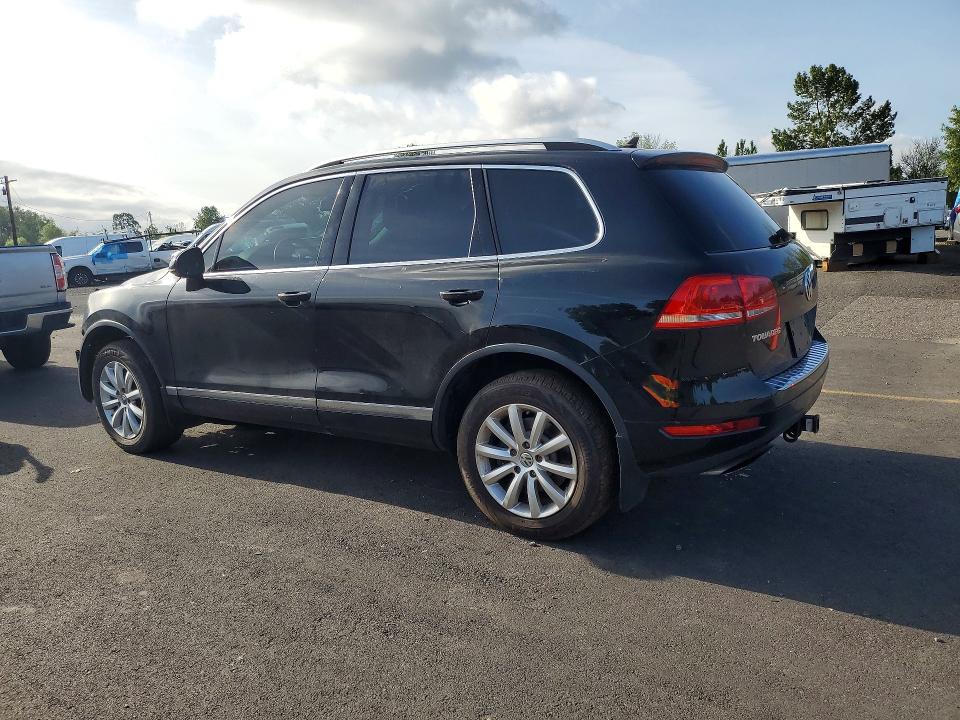 2013 Volkswagen Touareg VIN WVGEP9BP8DD003366 COPART salvage auction — FRONT END, Wa - Cert Of Ownership-Rebuilt (P), sold $400 on 2026-07-08 (photo 2)