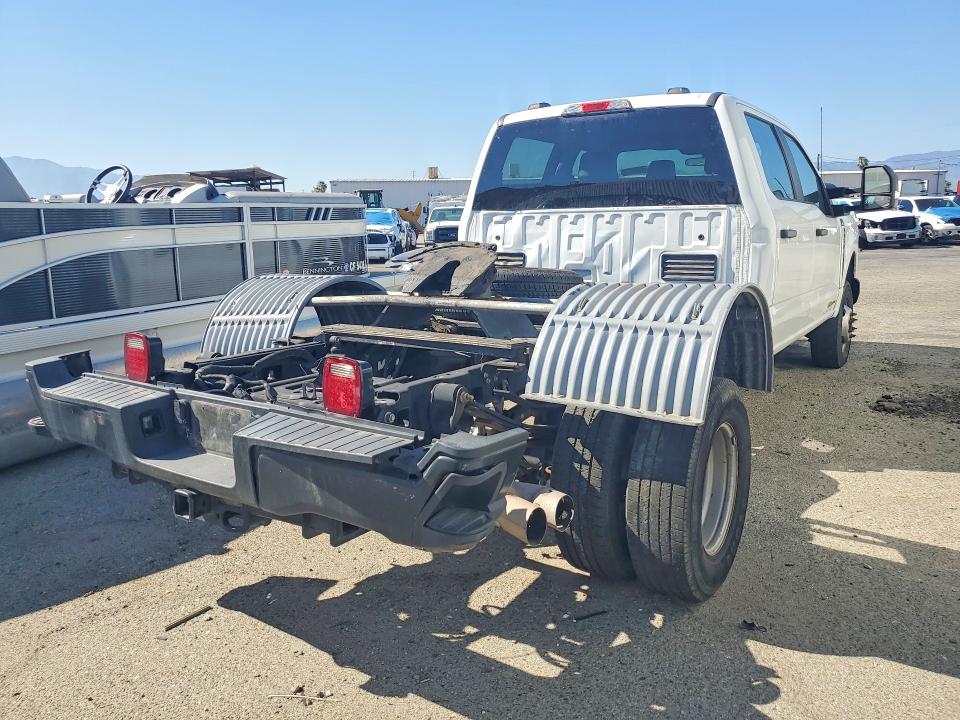 2023 Ford F-350 super duty VIN 1FT8W3DT5PEC22151 COPART salvage auction — FRONT END, IL - DIS/DLR/EXP ONLY CLEAN TITLE (P), sold $10,600 on 2026-07-15 (photo 3)