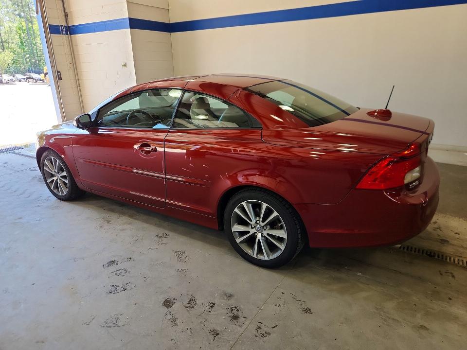2011 Volvo C70 VIN YV1672MC6BJ108085 COPART salvage auction — SIDE, Va - Cert Of Title - Salvage, sold $1,300 on 2026-07-24 (photo 2)