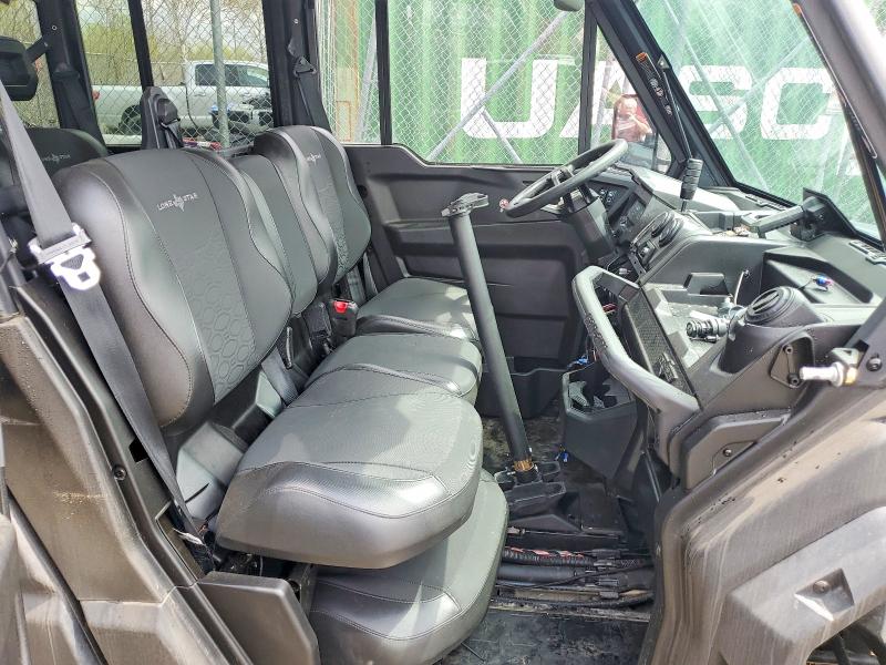 2025 Can-am Defender VIN 3JBUUAX43SK014090 COPART salvage auction — BURN, On - Permit No Brand - Fit, sold $4,600 on 2026-07-21 (photo 5)