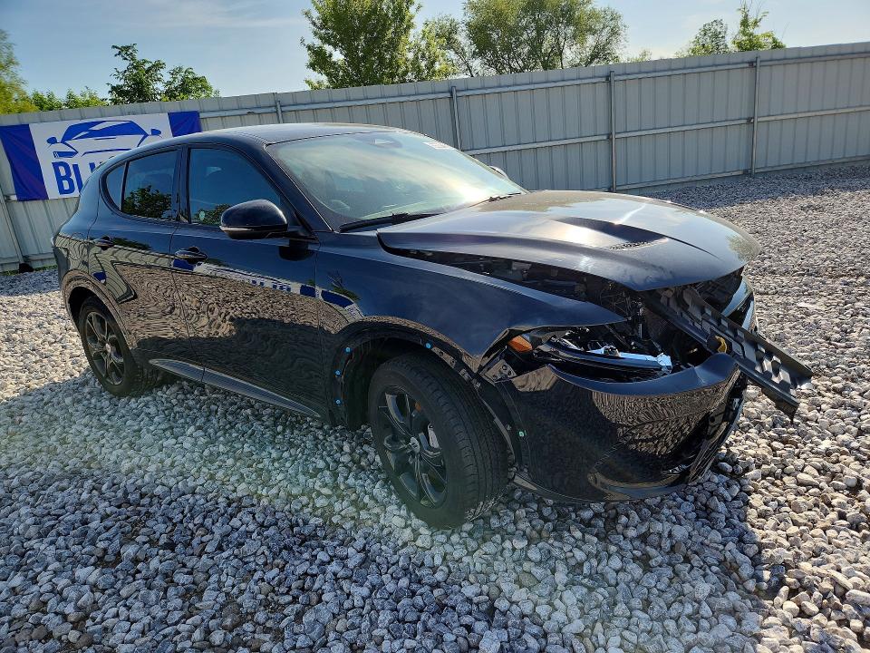 2024 Dodge Hornet VIN ZACPDFCW2R3A16270 COPART salvage auction — FRONT END, Fl - Cert Of Title Slvg Rebuildable, sold $5,600 on 2026-07-27 (photo 4)