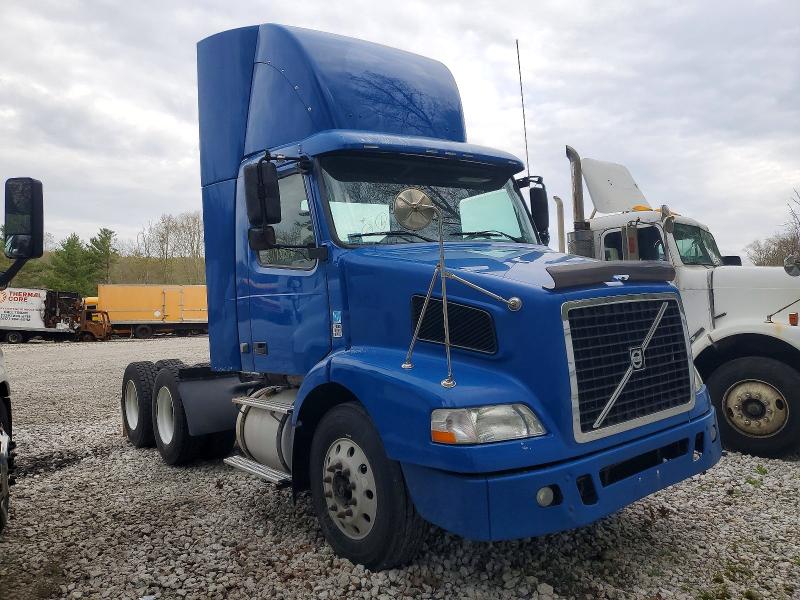 2011 Volvo Vnm VIN 4V4MC9DF4BN294038 COPART salvage auction — SIDE, Ma - Cert Of Title-Salvage, sold $3,350 on 2026-07-09 (photo 1)