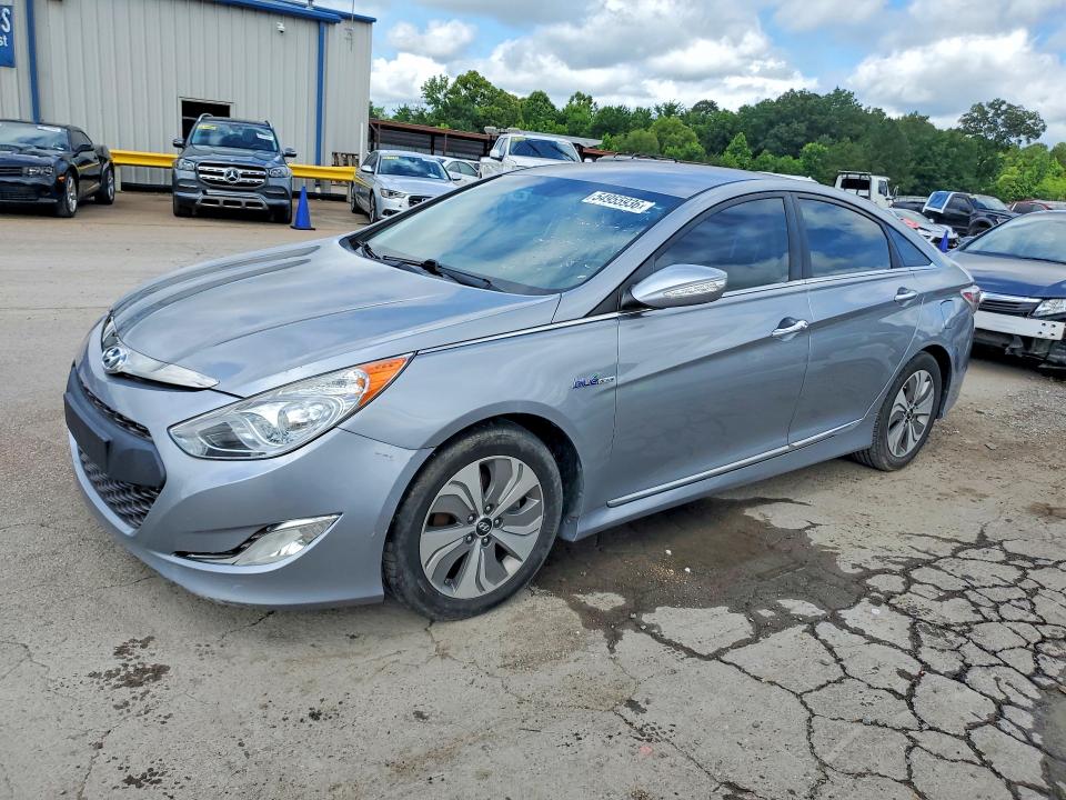 2015 Hyundai Sonata hybrid VIN KMHEC4A46FA125038 COPART salvage auction — NORMAL WEAR, MS - CERTIFICATE OF TITLE, sold $725 on 2026-07-24 (photo 1)
