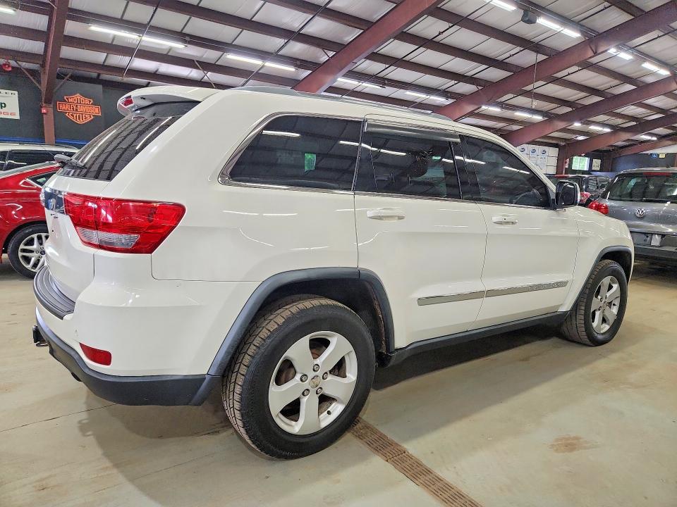 2012 Jeep Grand cherokee VIN 1C4RJFAG7CC220211 COPART salvage auction — MINOR DENT/SCRATCHES, Ma - Certificate Of Title, sold $1,450 on 2026-08-14 (photo 3)