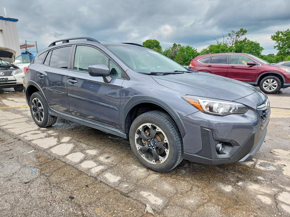 2022 Subaru Xv VIN JF2GTAEC7NH213522 COPART salvage auction — HAIL, Mo - Salvage Certificate Of Title, sold $7,300 on 2026-07-20 (photo 4)