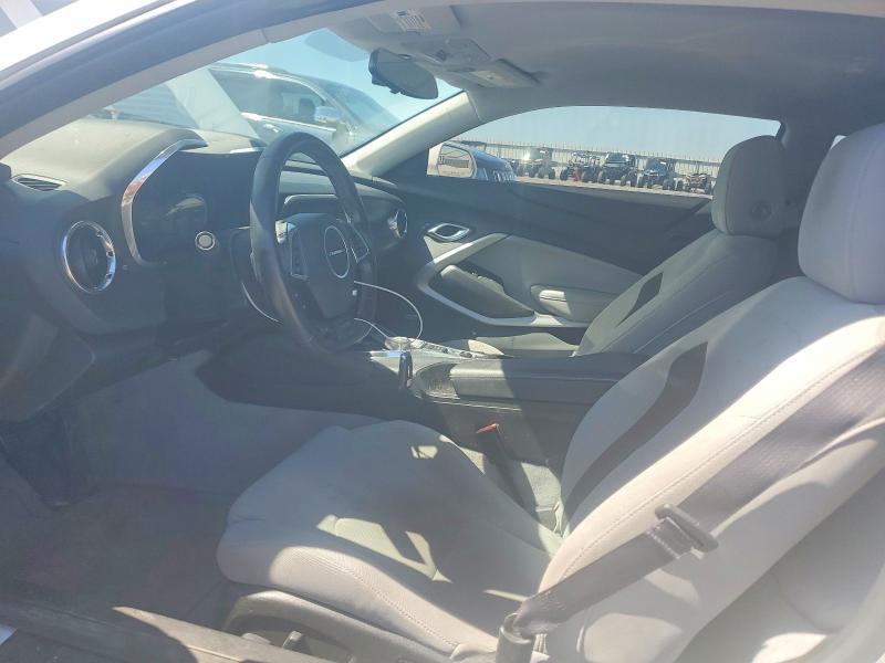2017 Chevrolet Camaro VIN 1G1FB1RX0H0126356 COPART salvage auction — FRONT END, KY - CERT OF TITLE-SALVAGE, sold $5,800 on 2026-07-09 (photo 7)