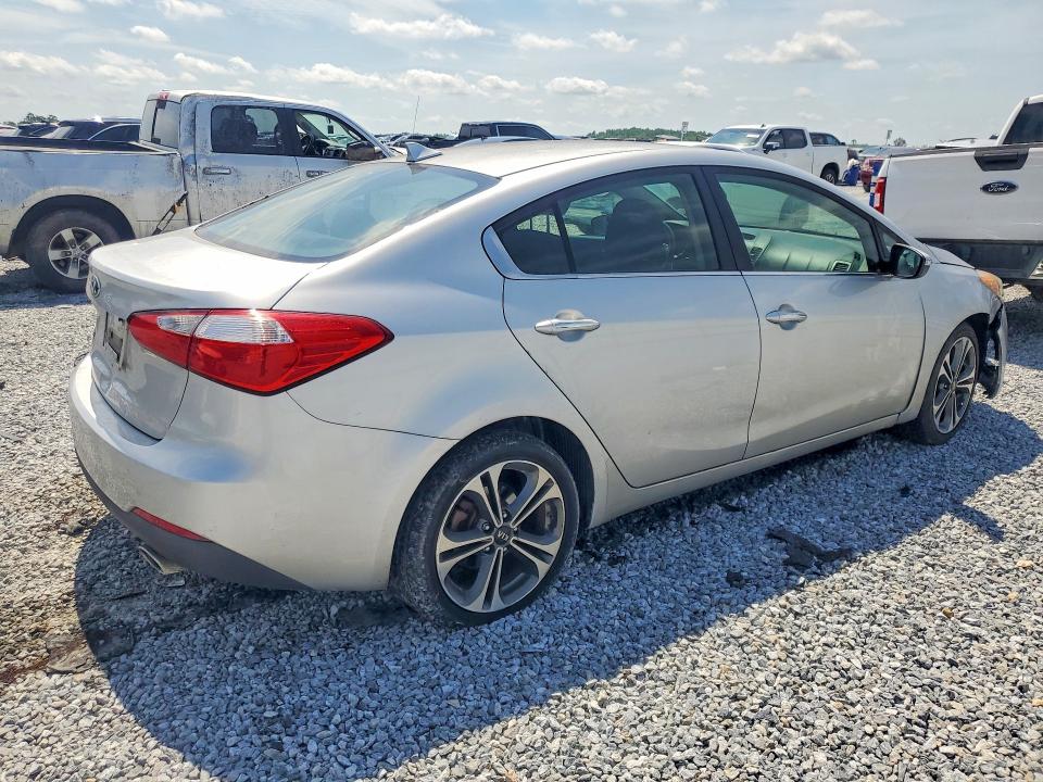 2016 Kia Forte VIN KNAFX4A84G5529513 COPART salvage auction — FRONT END, La - Cert Of Title-Salvage, sold $1,750 on 2026-07-06 (photo 3)