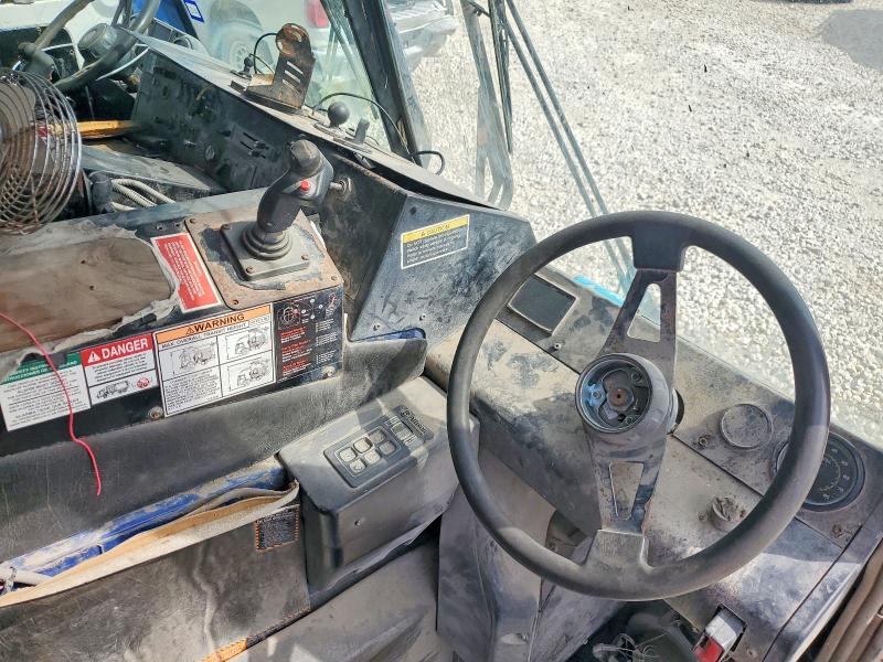 2016 Mack Leu613 VIN 1M2AU04C4GM010199 COPART salvage auction — FRONT END, FL - CERTIFICATE OF DESTRUCTION, sold $1,300 on 2026-07-09 (photo 5)