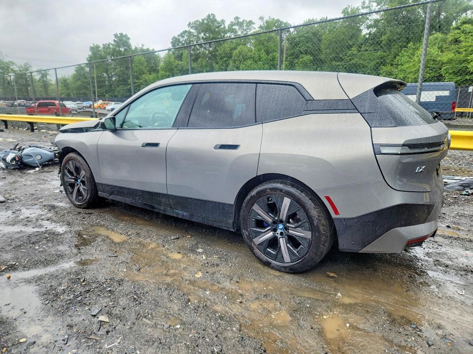 2024 BMW VIN WB523CF04RCN30486 COPART salvage auction — FRONT END, Id - Salvage Certificate Of Title, sold $17,600 on 2026-07-28 (photo 2)