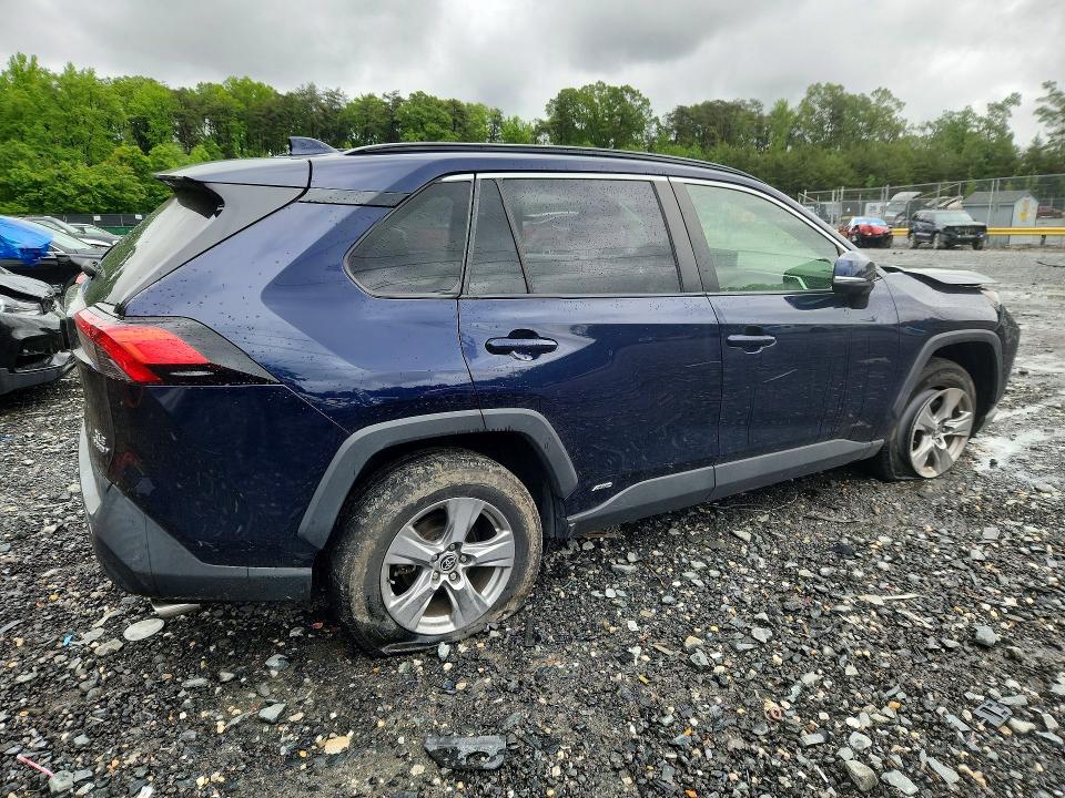 2022 Toyota Rav 4 VIN JTMRWRFV6ND139532 COPART salvage auction — SIDE, MD - CERT OF SALVAGE > 75% DAMAGE, sold $6,300 on 2026-07-02 (photo 3)