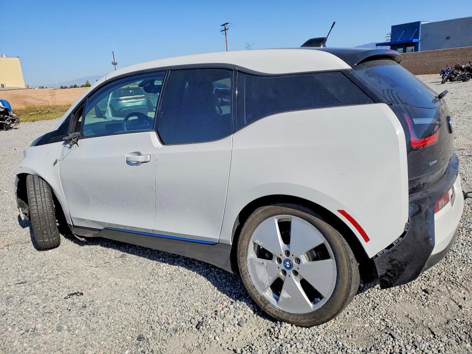 2014 BMW VIN WBY1Z4C5XEV277773 COPART salvage auction — UNDERCARRIAGE, Ca - Salvage Certificate, sold $2,300 on 2026-07-15 (photo 2)