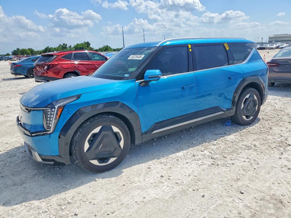 2025 Kia Ev9 VIN 5XYADFS56SG001039 — COPART salvage auction photo