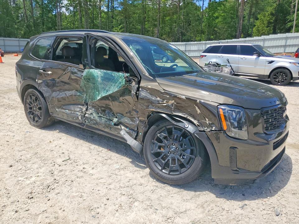2022 Kia Telluride VIN 5XYP5DHC0NG249356 COPART salvage auction — SIDE, Nc - Salvage Certificate Of Title, sold $275 on 2026-07-31 (photo 4)