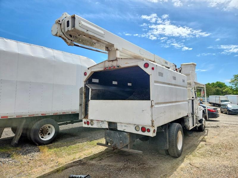 2002 Sterling Truck VIN 2FZAAKCS22AK02469 COPART salvage auction — MINOR DENT/SCRATCHES, NJ - CERTIFICATE OF TITLE, sold $625 on 2026-09-17 (photo 4)