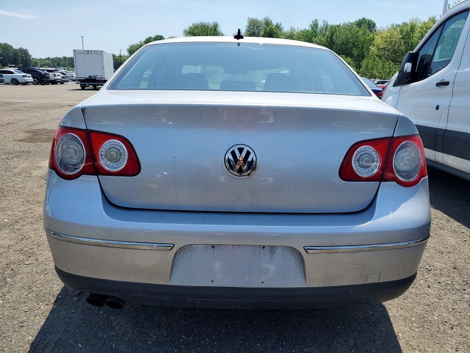 2010 Volkswagen Passat VIN WVWJM7AN7AE099710 COPART salvage auction — MINOR DENT/SCRATCHES, Nh - Certificate Of Title (P), sold $800 on 2026-07-09 (photo 6)