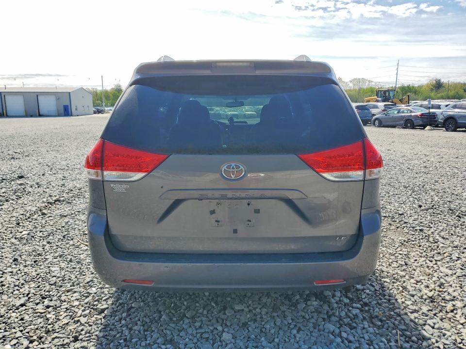 2011 Toyota Sienna VIN 5TDKK3DC0BS112998 COPART salvage auction — SIDE, Ma - Cert Of Title-Reconstrctd Coll, sold $500 on 2026-07-22 (photo 6)