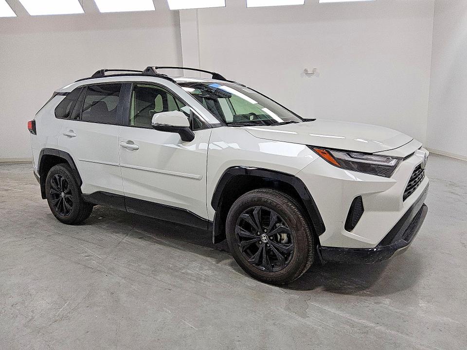 2025 Toyota Rav4 hybrid VIN JTM16RFV3SD169810 COPART salvage auction — SIDE, In - Certificate Of Title, sold $9,300 on 2026-07-30 (photo 4)