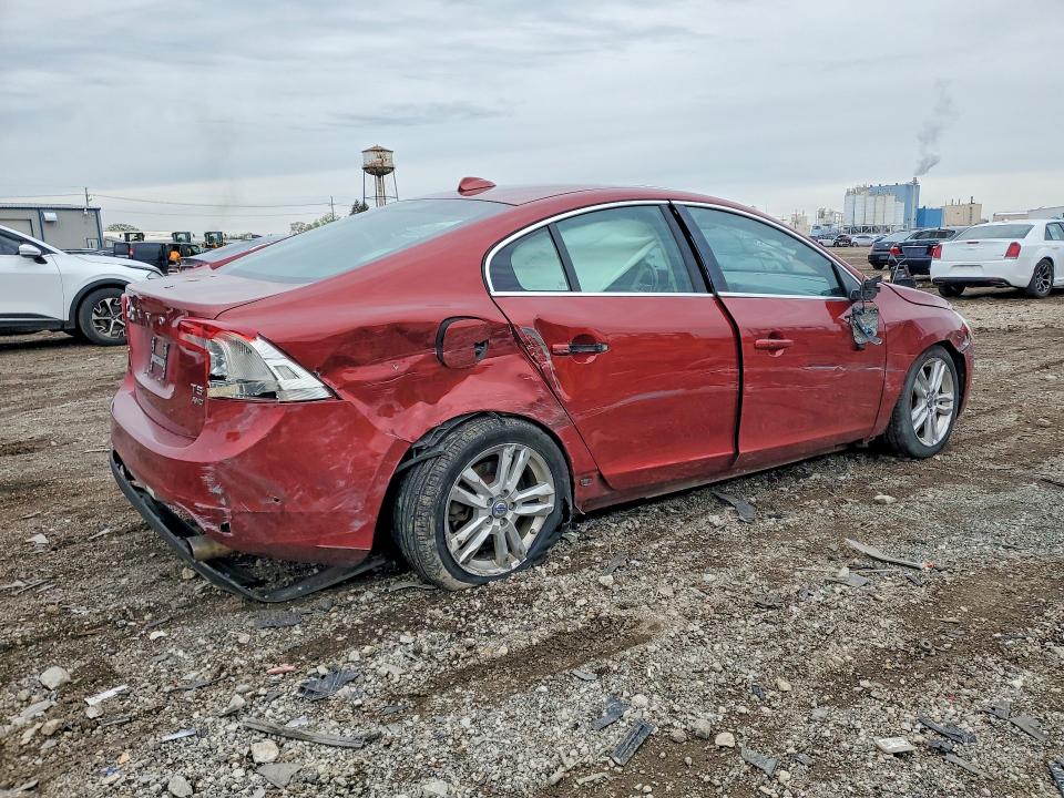 2013 Volvo S60 VIN YV1612FH8D2189002 COPART salvage auction — FRONT END, Il - Salvage Certificate, sold $450 on 2026-07-10 (photo 3)