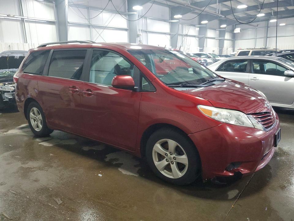 2015 Toyota Sienna VIN 5TDKK3DC0FS552354 COPART salvage auction — UNDERCARRIAGE, Mn - Cert Of Title-Prior Salvage, sold $3,300 on 2026-07-16 (photo 4)