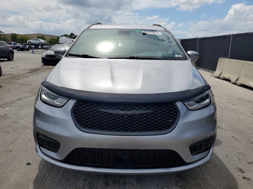 2021 Chrysler Pacifica VIN 2C4RC1BG5MR591257 COPART salvage auction — MINOR DENT/SCRATCHES, Fl - Cert Of Title Slvg Rebuildable, sold $10,900 on 2026-07-02 (photo 5)
