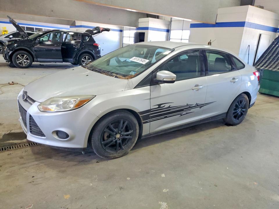 2014 Ford Focus VIN 1FADP3F22EL425089 — COPART salvage auction photo