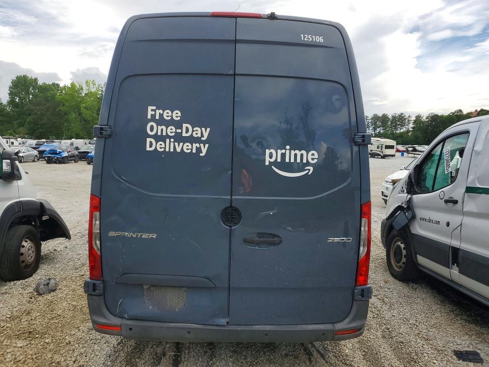 2019 Mercedes-benz Sprinter 2500 VIN WD4PF1CDXKP138937 COPART salvage auction — ALL OVER, Ga - Certificate Of Title, sold $5,800 on 2026-07-29 (photo 6)