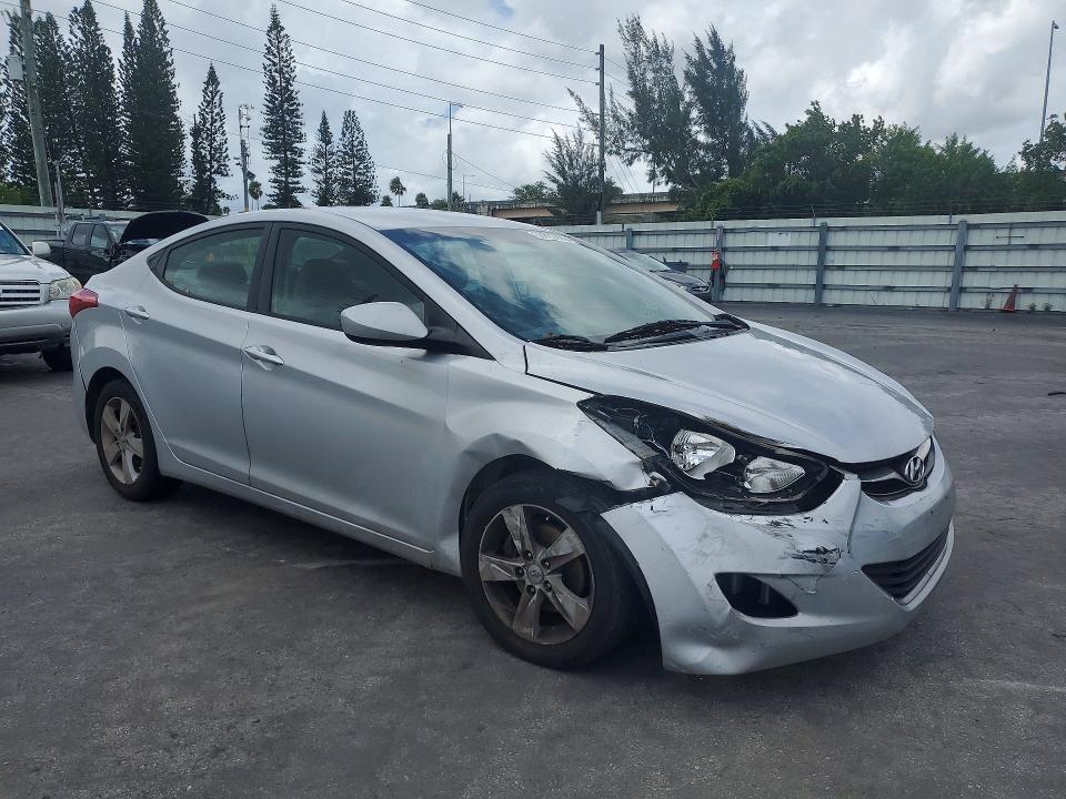 2012 Hyundai VIN KMHDH4AE3CU328761 COPART salvage auction — FRONT END, Fl - Cert Of Title Slvg Rebuildable, sold $1,050 on 2026-07-27 (photo 4)