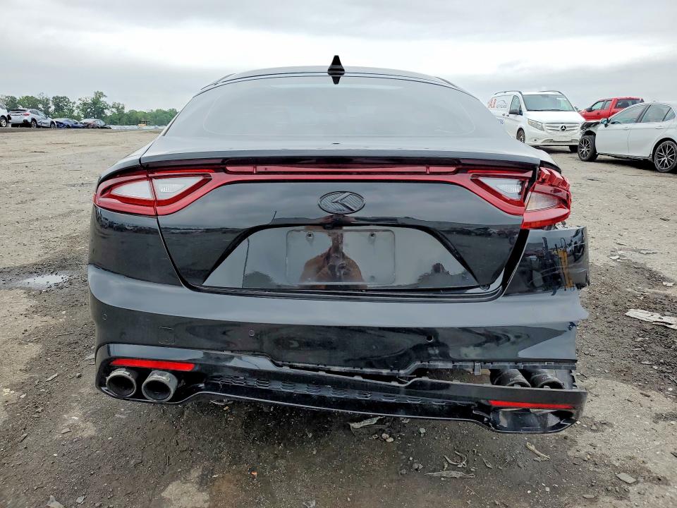 2018 Kia Stinger VIN KNAE55LC0J6016804 COPART salvage auction — REAR END, VA - CERT OF TITLE - SALVAGE, sold $6,000 on 2026-07-29 (photo 6)