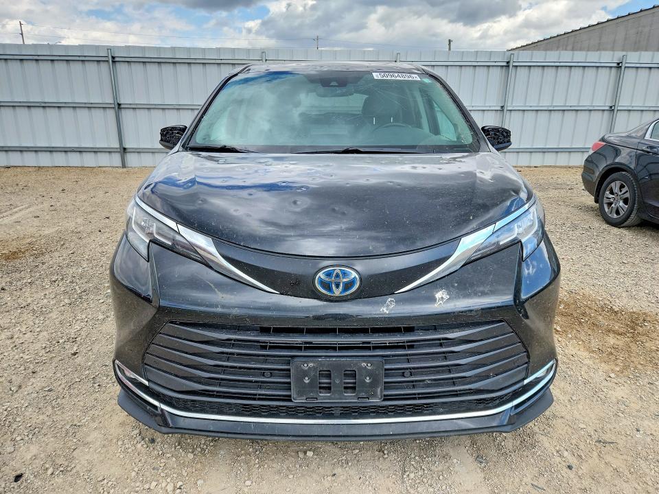 2021 Toyota VIN 5TDJRKEC4MS067504 COPART salvage auction — HAIL, Ia - Cert Of Title-Salvage Title, sold $13,300 on 2026-07-15 (photo 5)